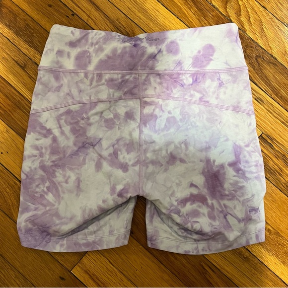 Outdoor Voices TechSweat Biker Shorts Medium Purple White Tie Dye Lilac - Picture 4 of 5